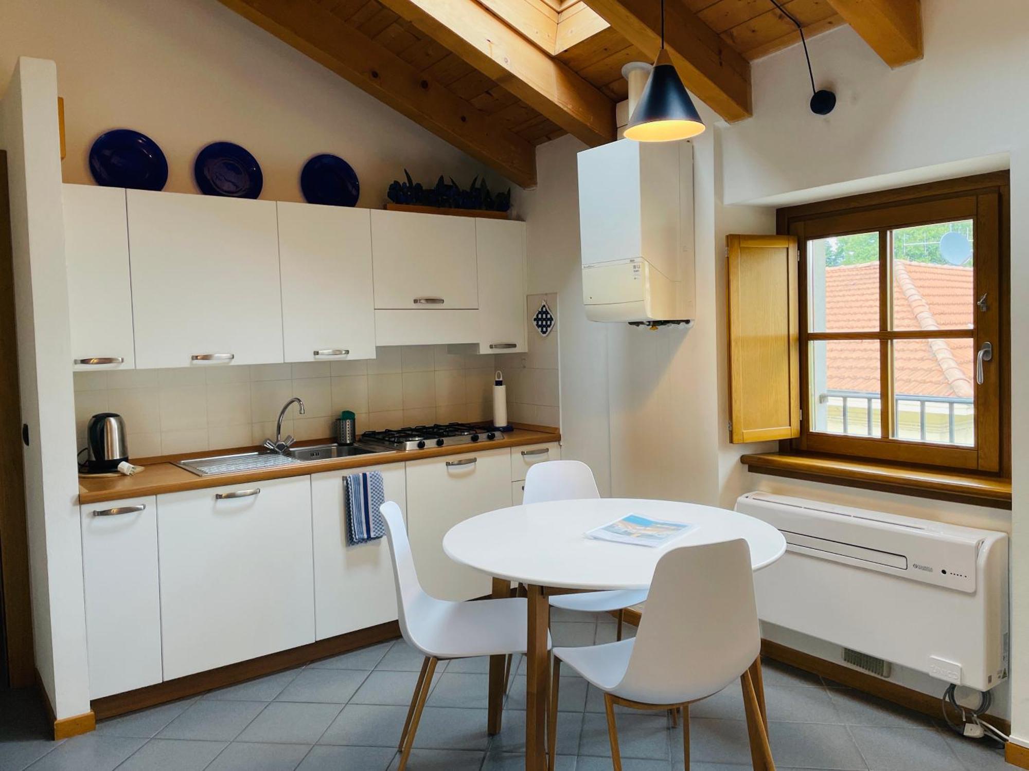 Blue Lake Apartment 20M From The Lake With Box Colico Ngoại thất bức ảnh